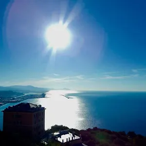 Le Giüe , Gênes Italie